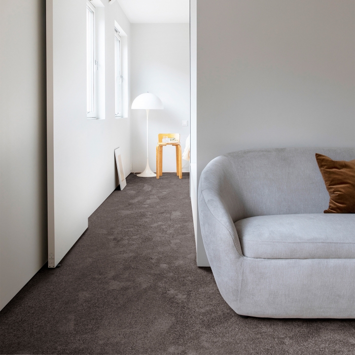 Laverna TVR Farbe 005